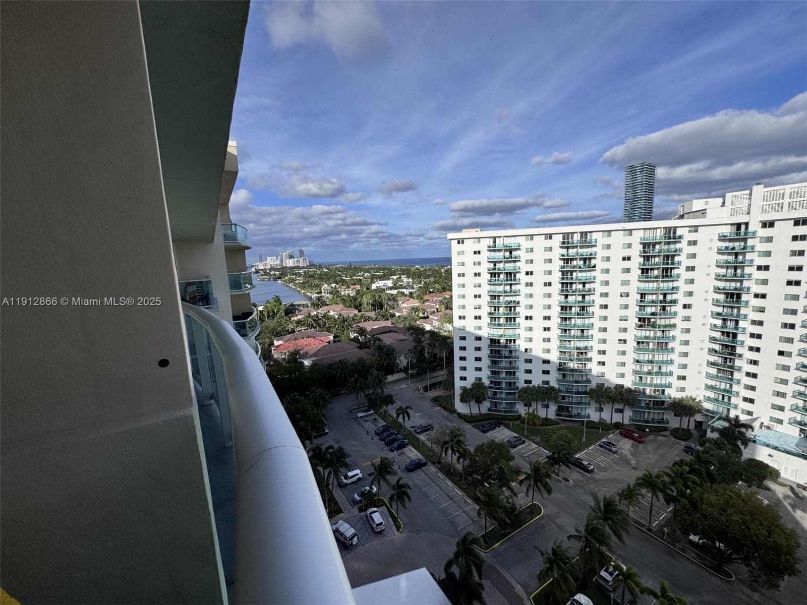 19390 Collins Ave 1608 photo 19