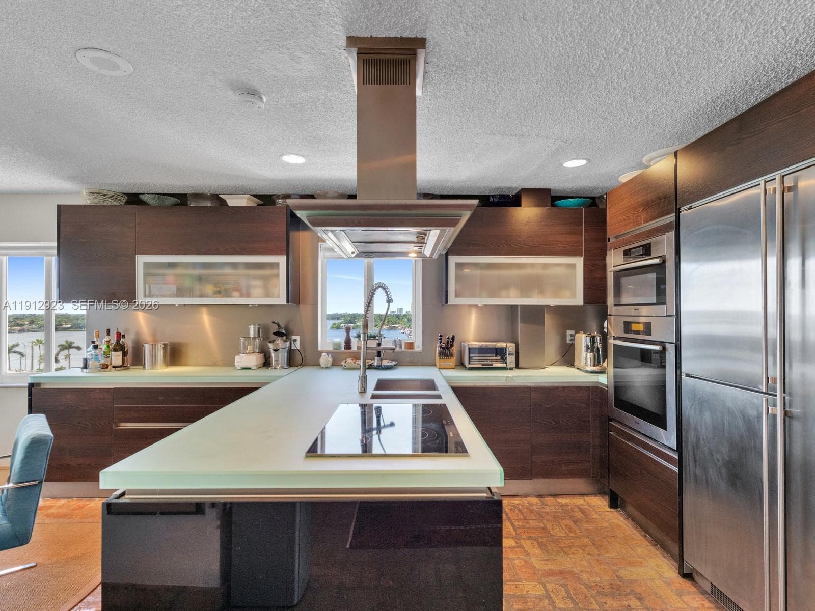 320 Surf Rd 801 photo 7
