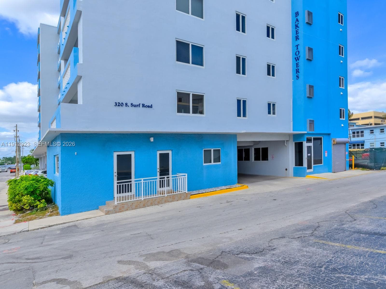 320 Surf Rd 5