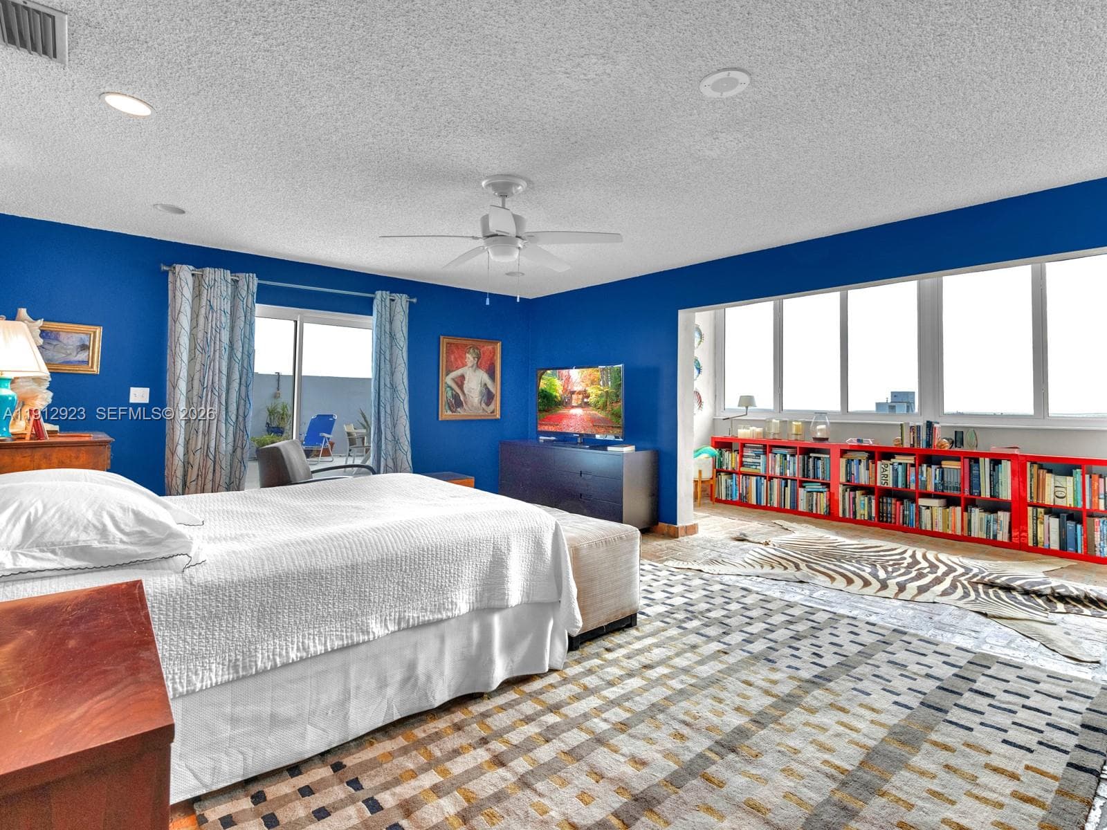 320 Surf Rd 801 photo 20