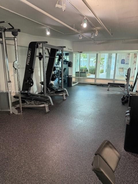 5055 Collins Ave 9A photo 17