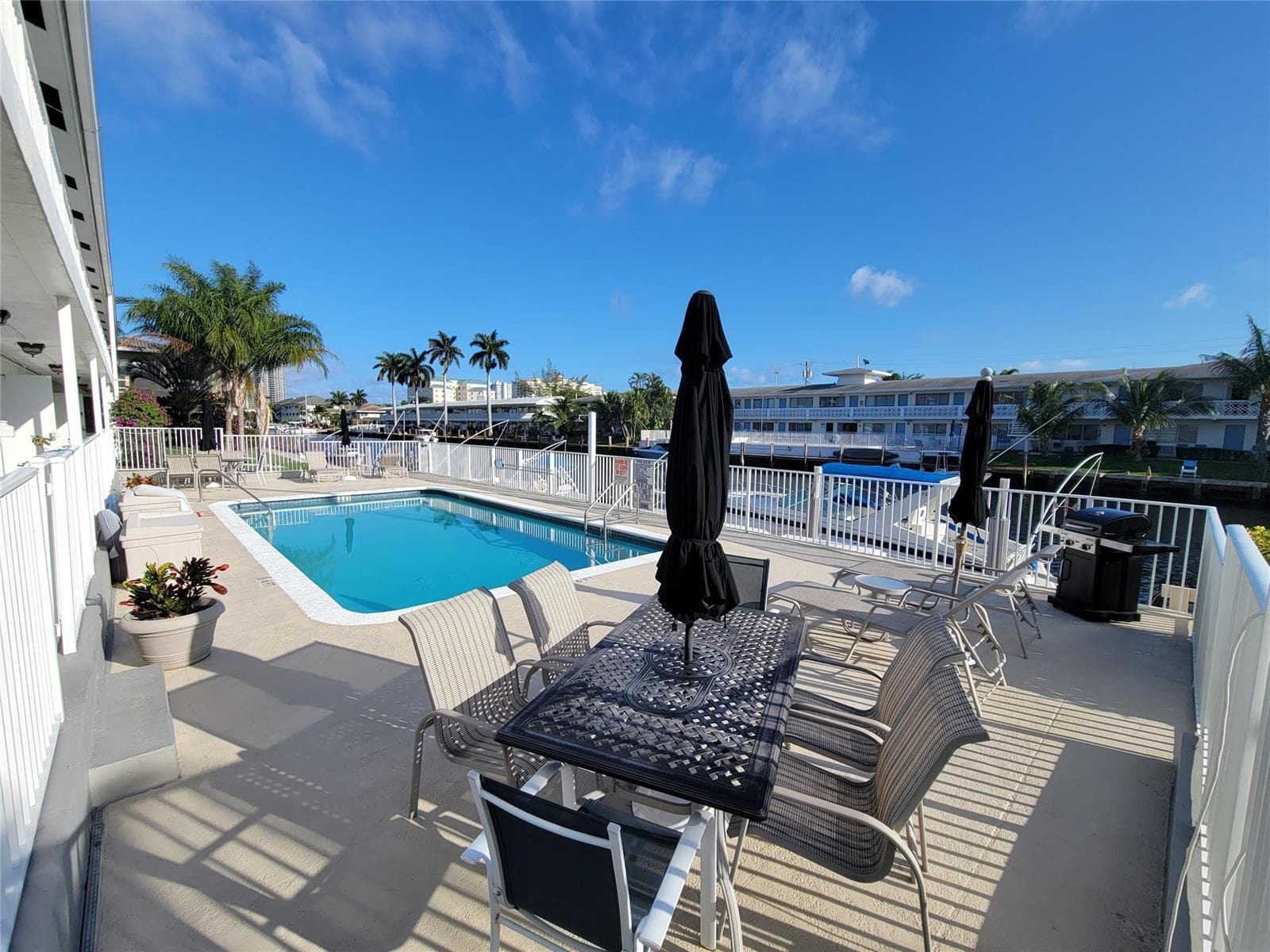 2808 NE 33rd Court #101 2