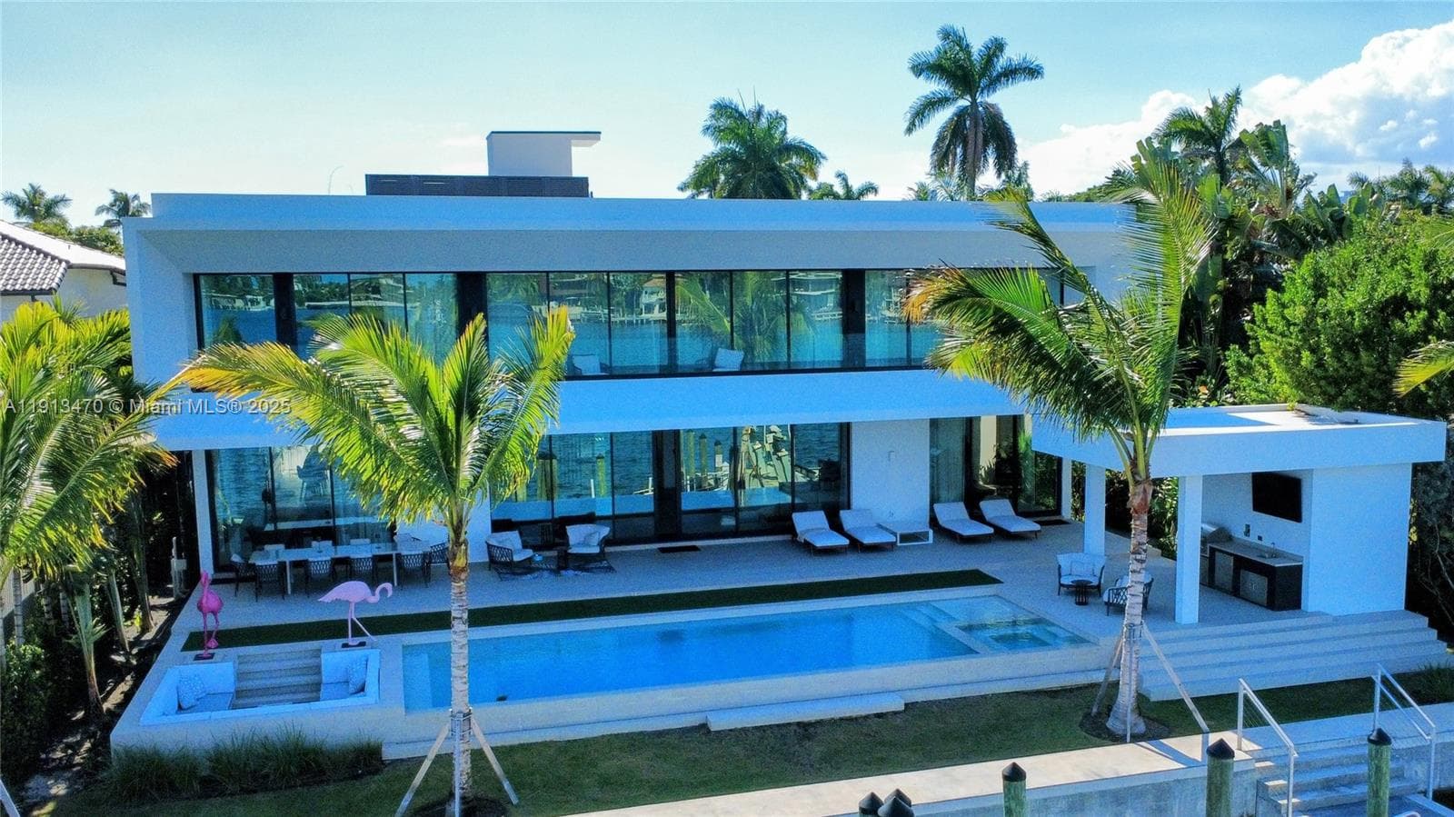 375 Hibiscus Dr 3