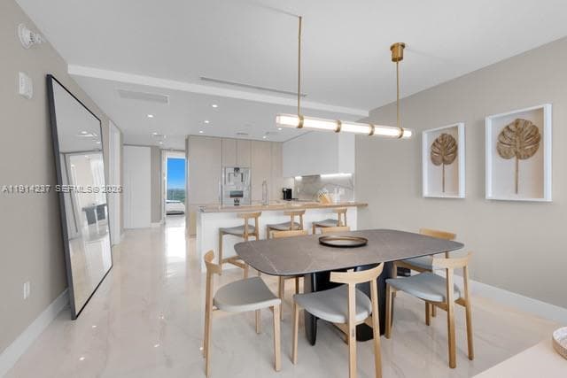15701 Collins Ave 4