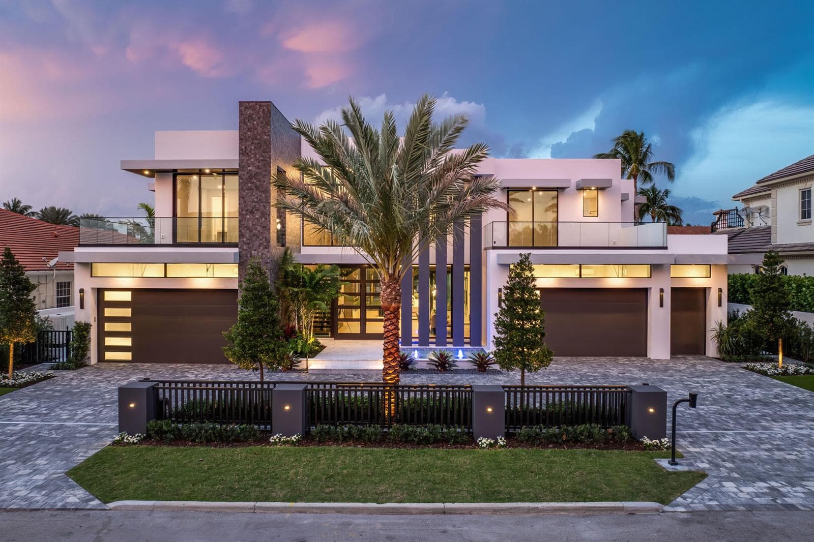 169 W Coconut Palm Road 3