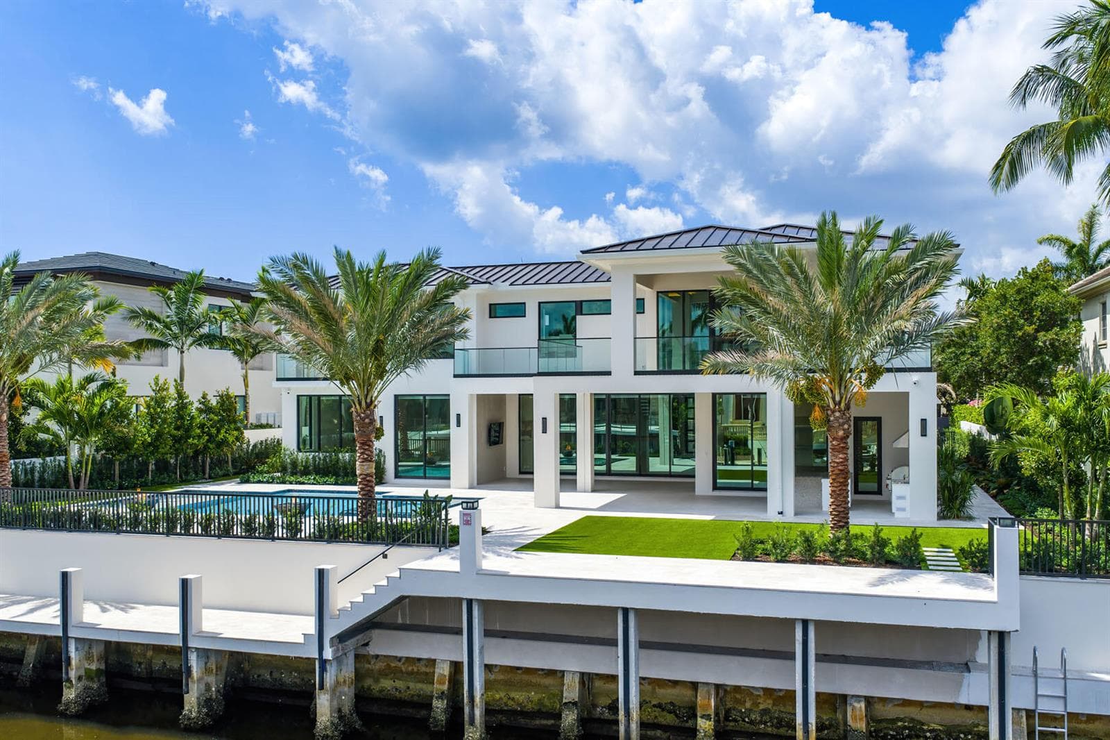 191 W Coconut Palm Road 2