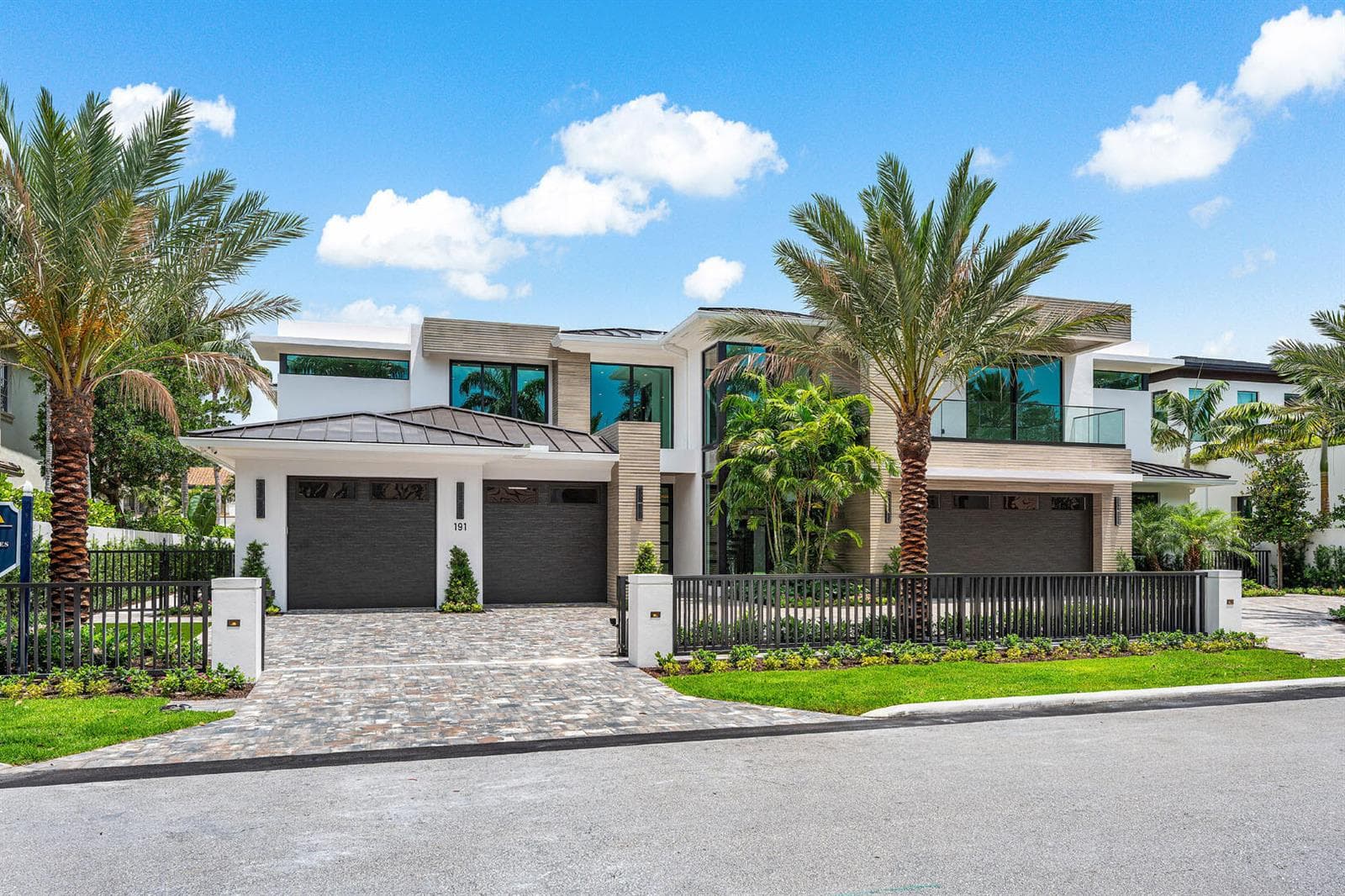 191 W Coconut Palm Road 3