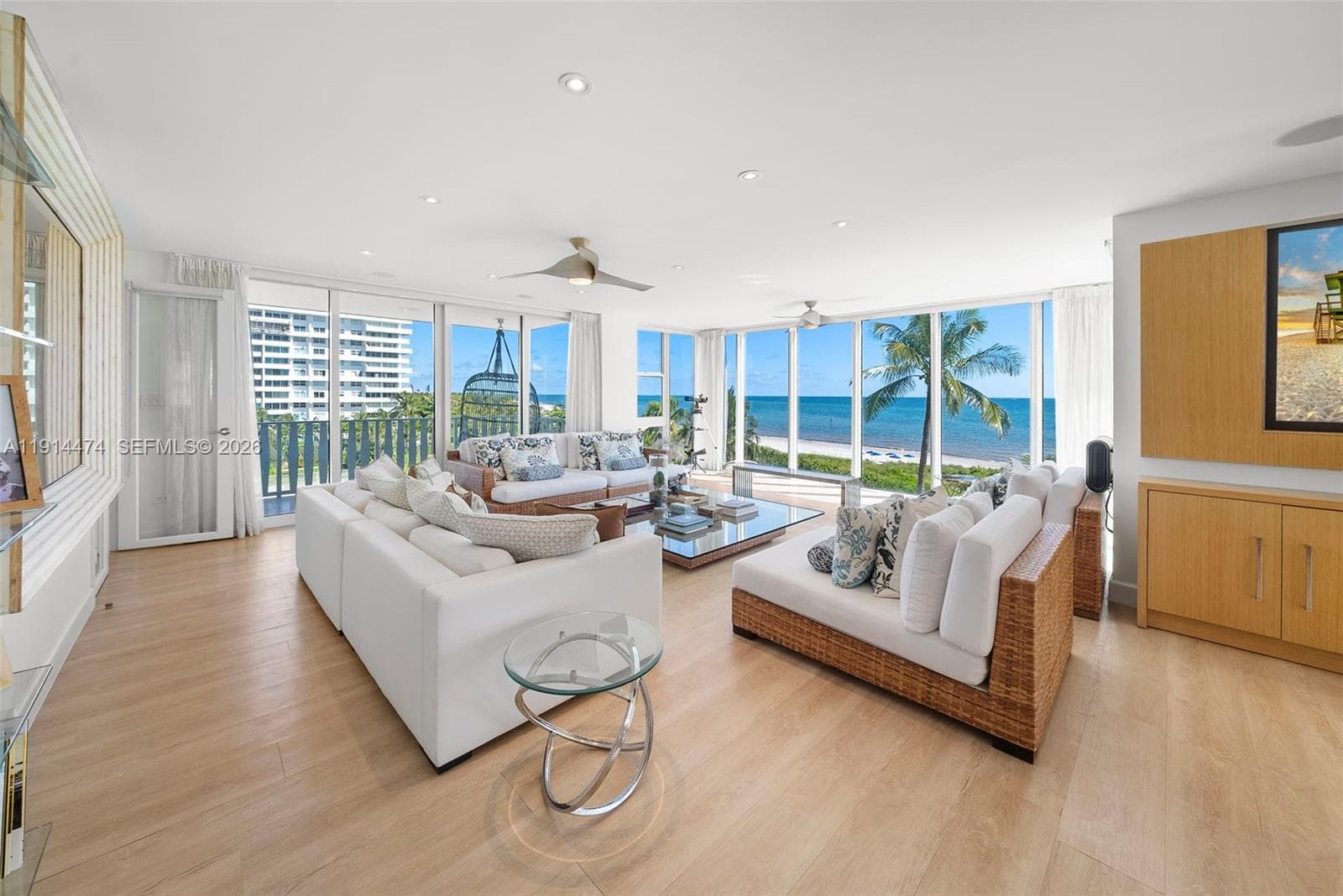 200 Ocean Lane Dr 501 photo 6