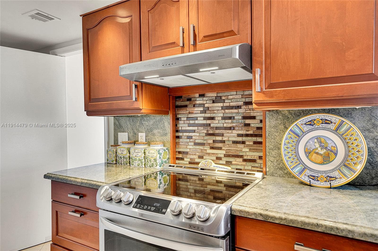 936 Intracoastal Dr 21A photo 15