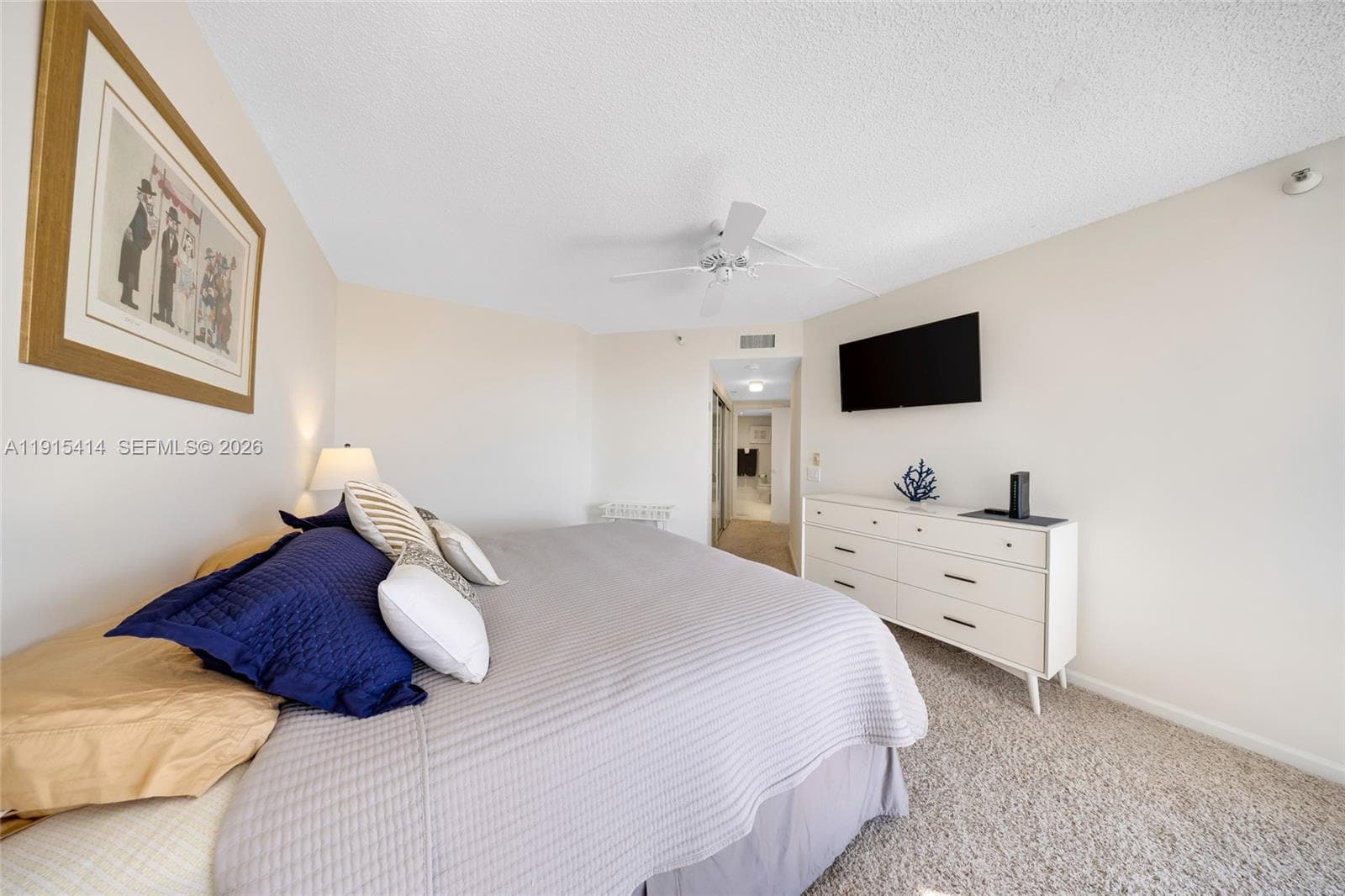 3610 Yacht Club Dr 1409 photo 17