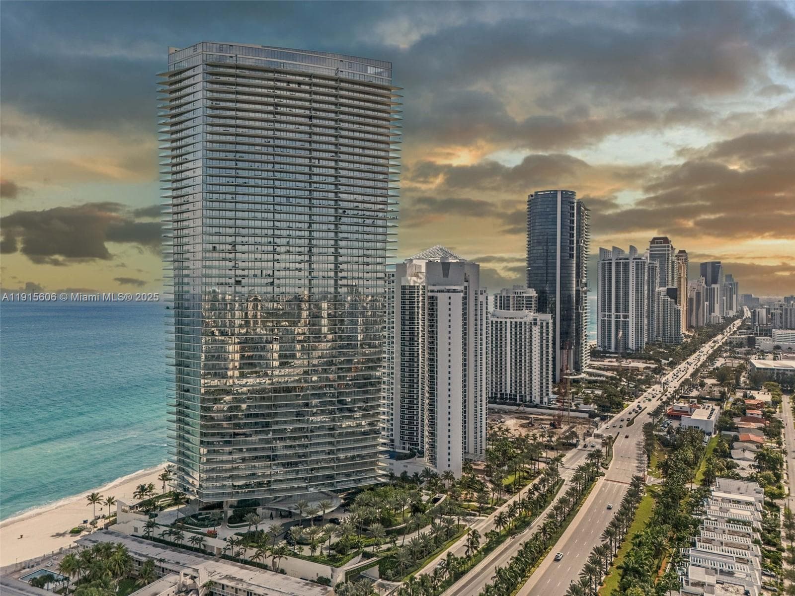 18975 Collins Ave 1002 photo 8