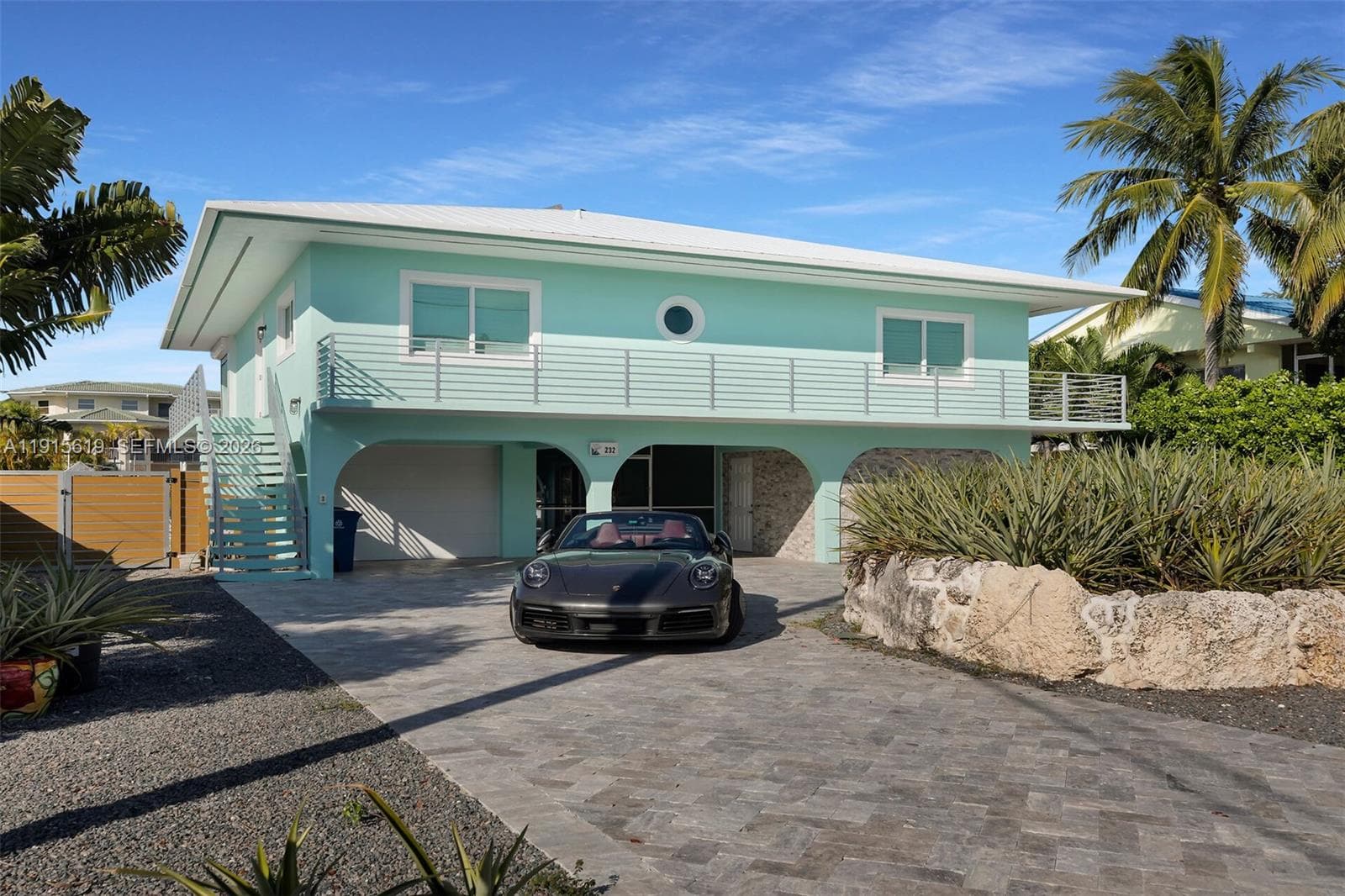 232 Seaview Dr 3