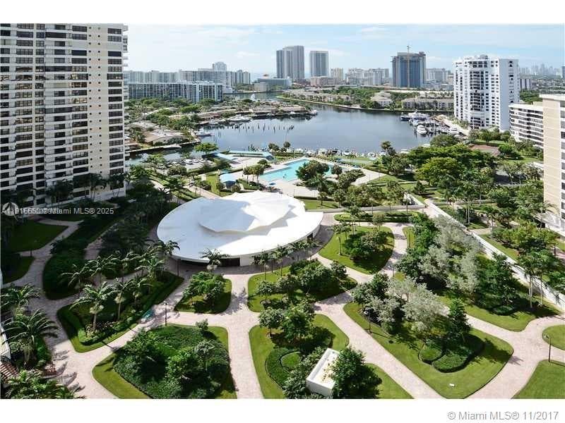 500 Three Islands Blvd 408 photo 22