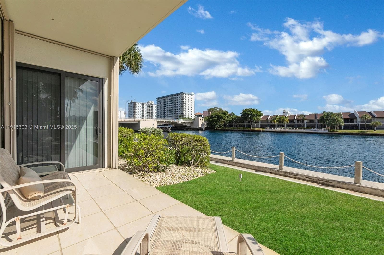 2900 14th St Cswy 4
