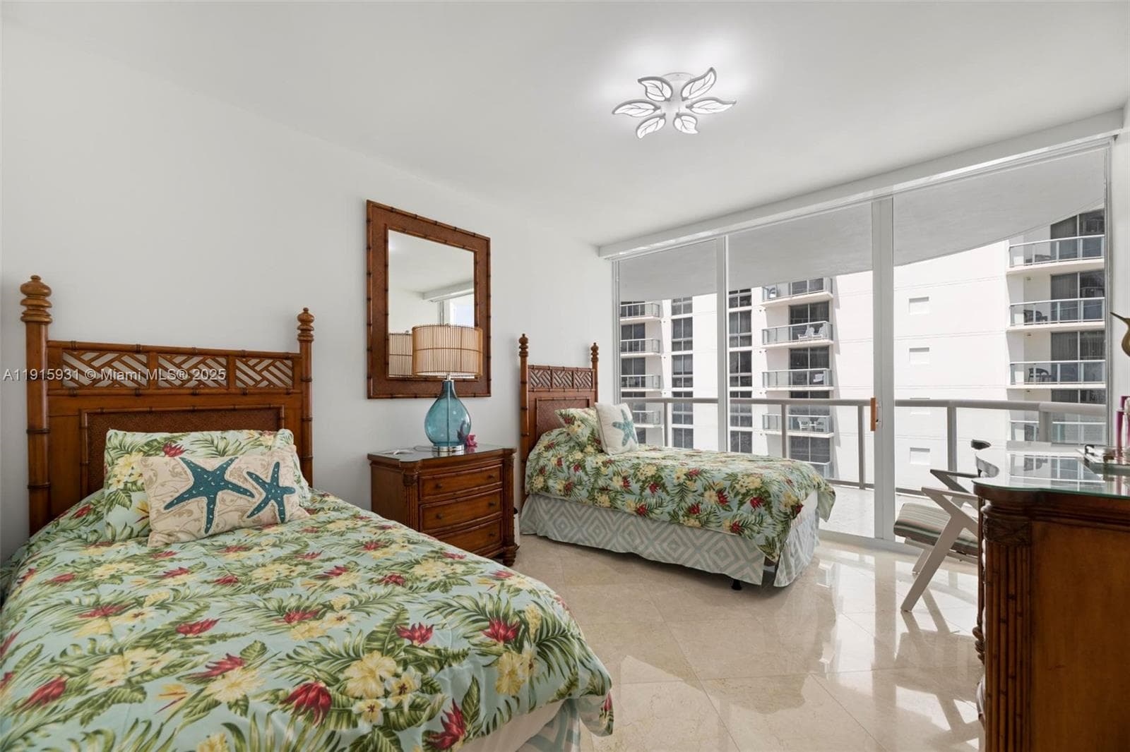 18671 Collins Ave 1902 photo 20