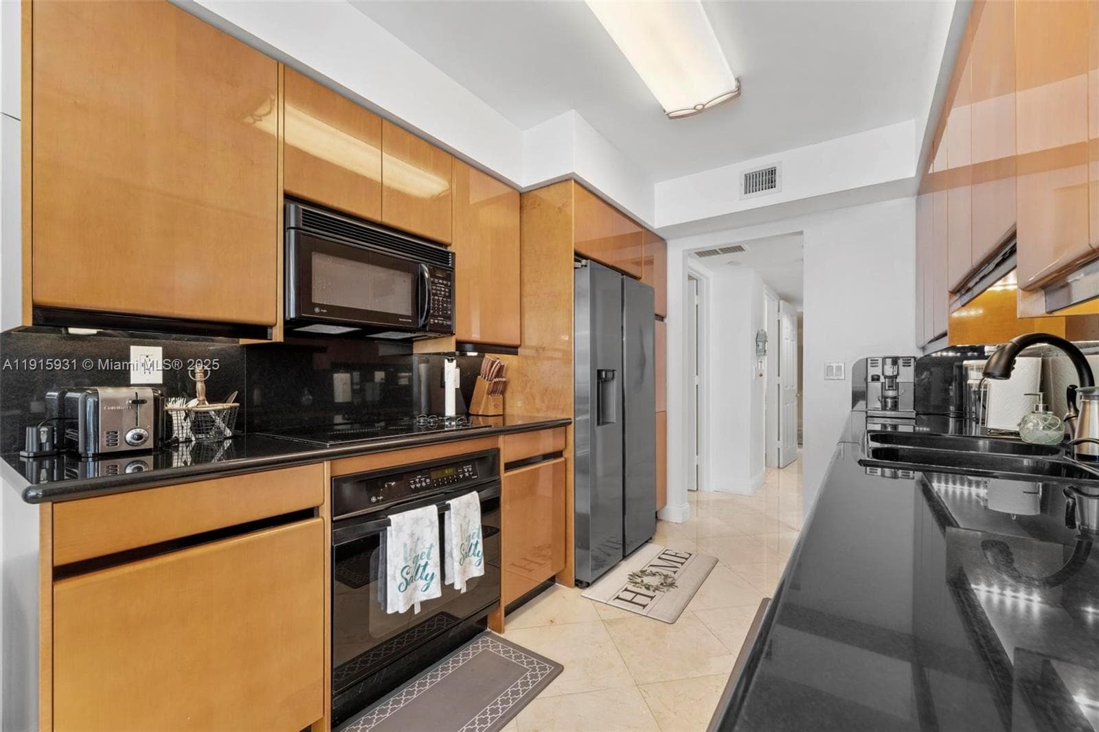 18671 Collins Ave 1902 photo 10