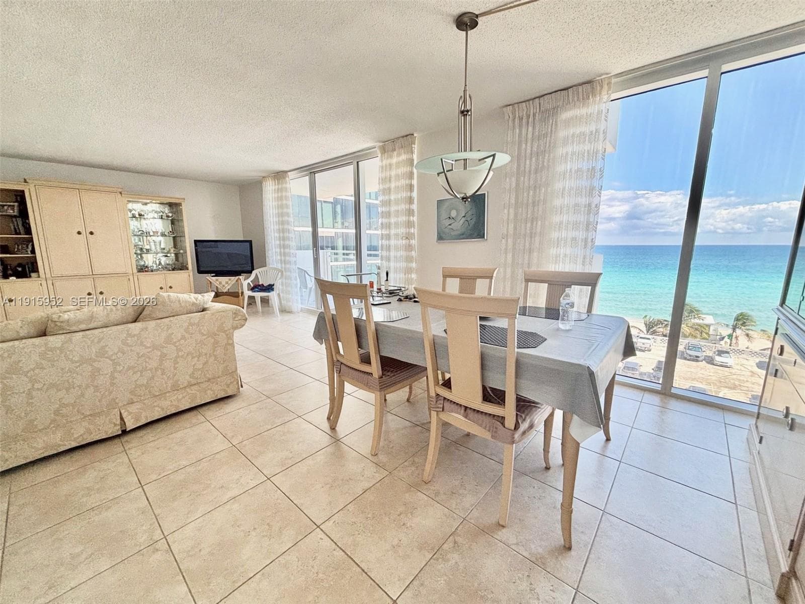 2030 S Ocean Dr 521 photo 3