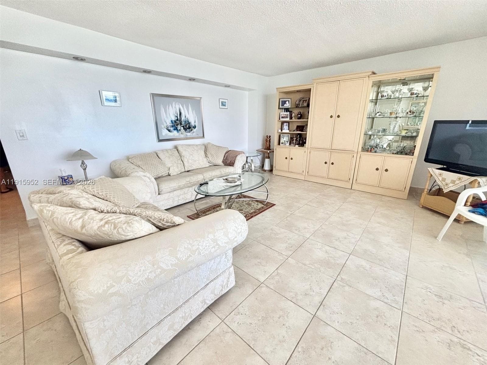 2030 S Ocean Dr 521 photo 9