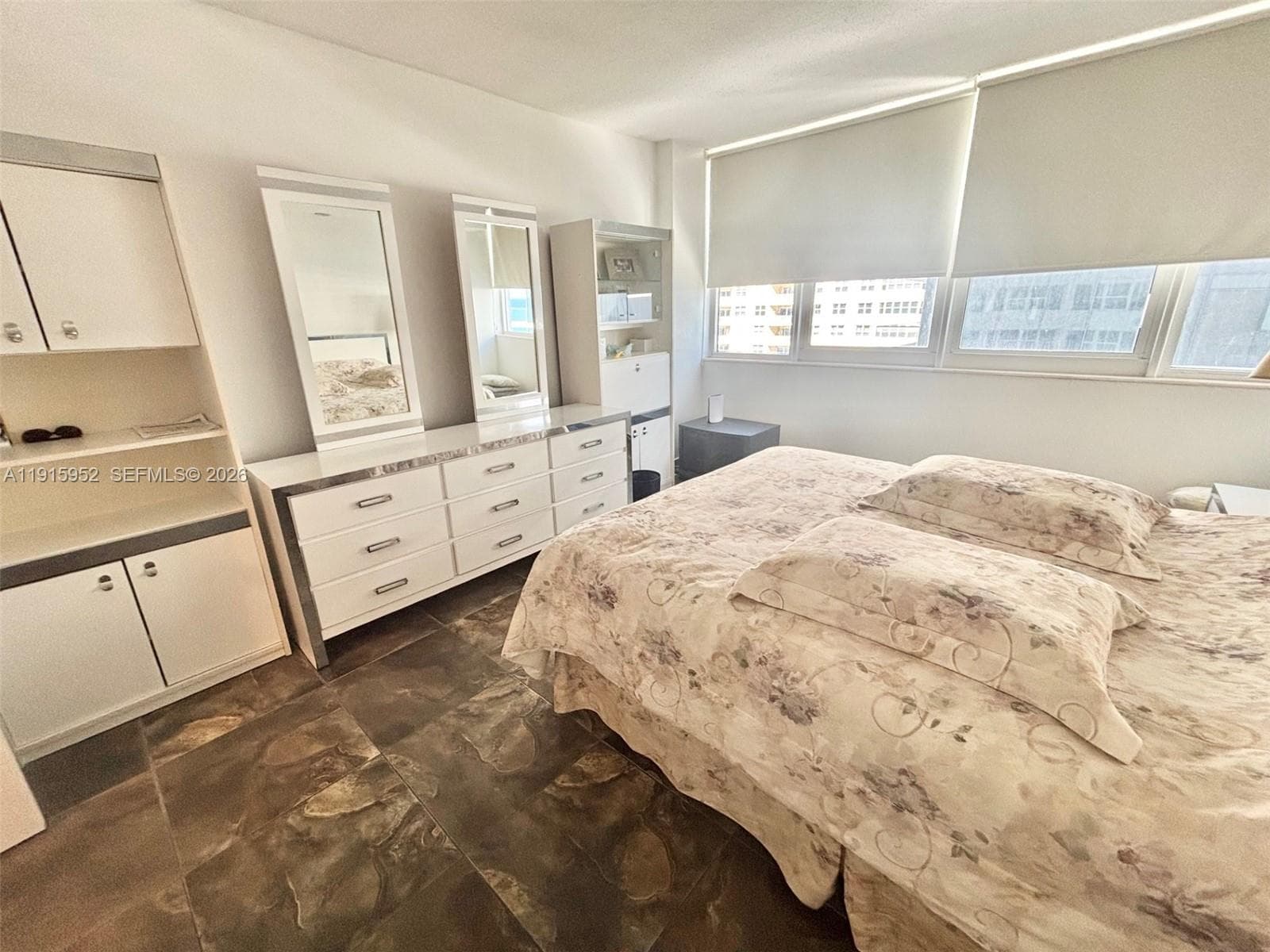 2030 S Ocean Dr 521 photo 11