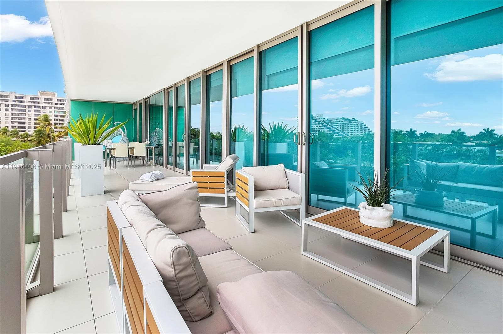 350 Ocean Dr 405N photo 17