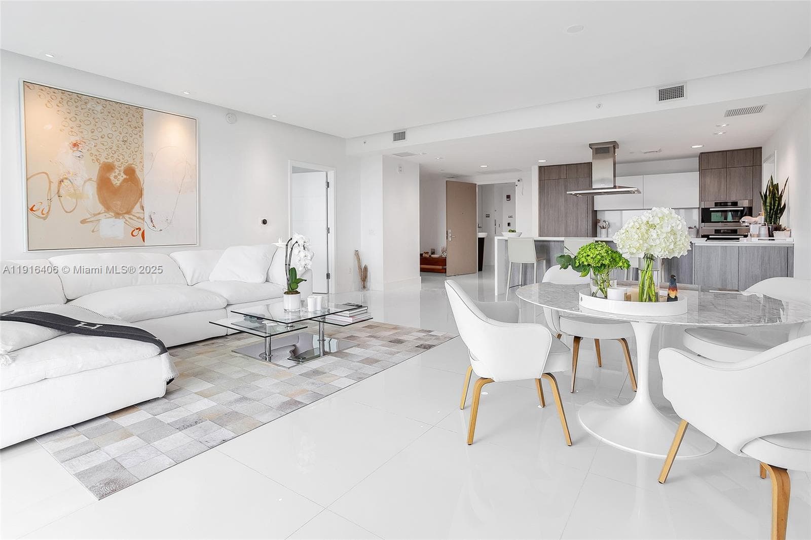 350 Ocean Dr 3