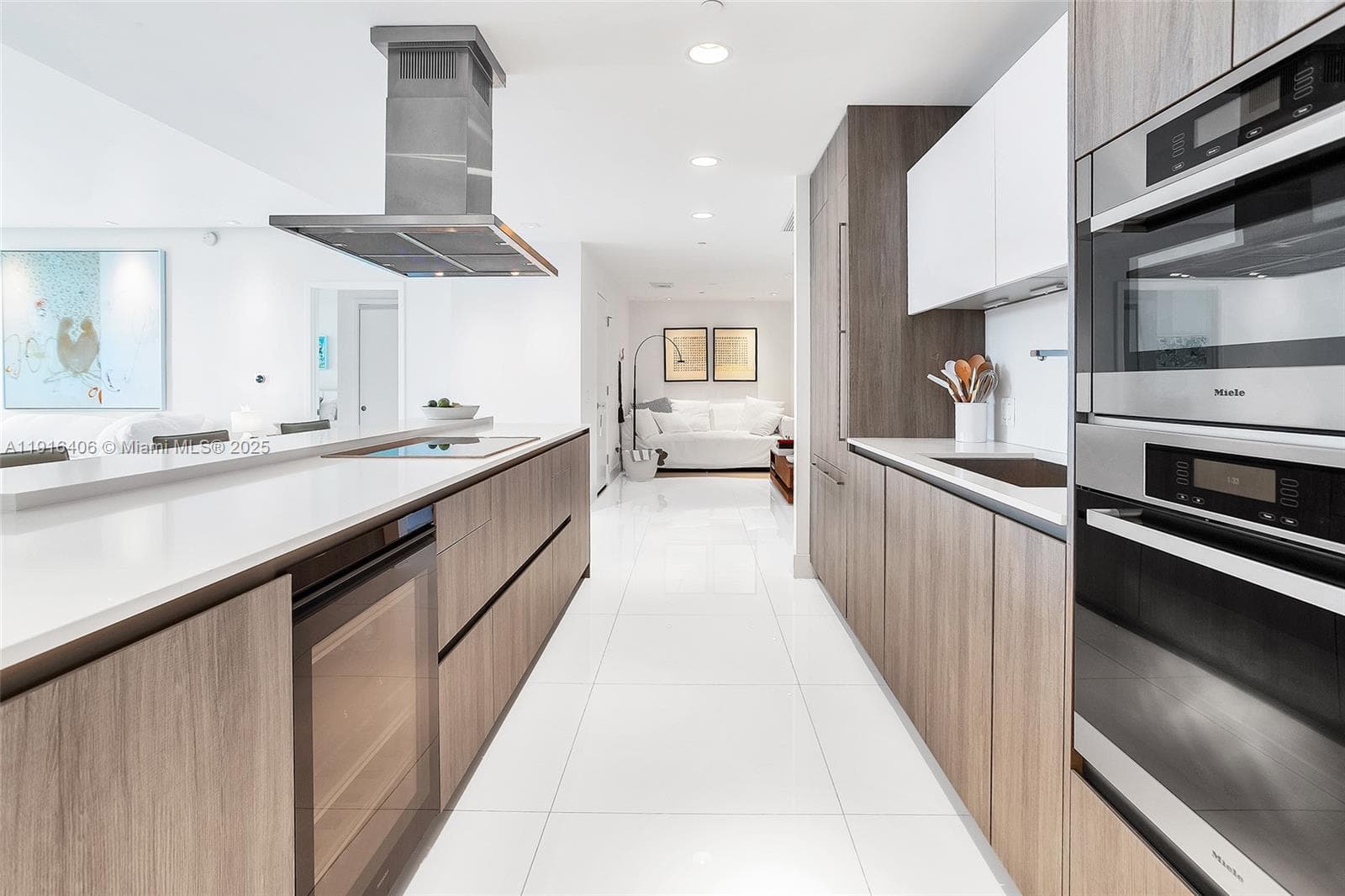 350 Ocean Dr 405N photo 11