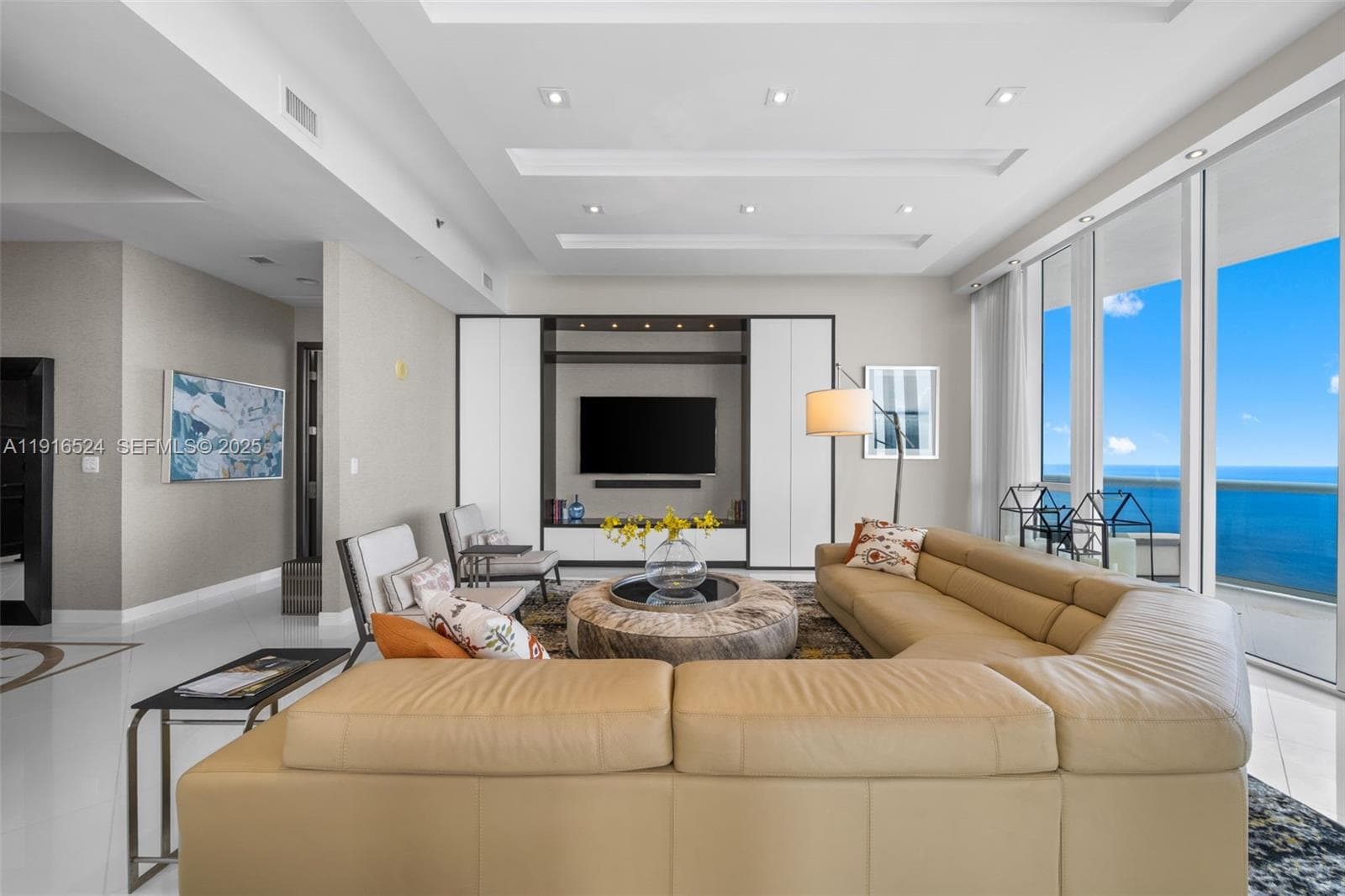 16001 Collins Ave 3