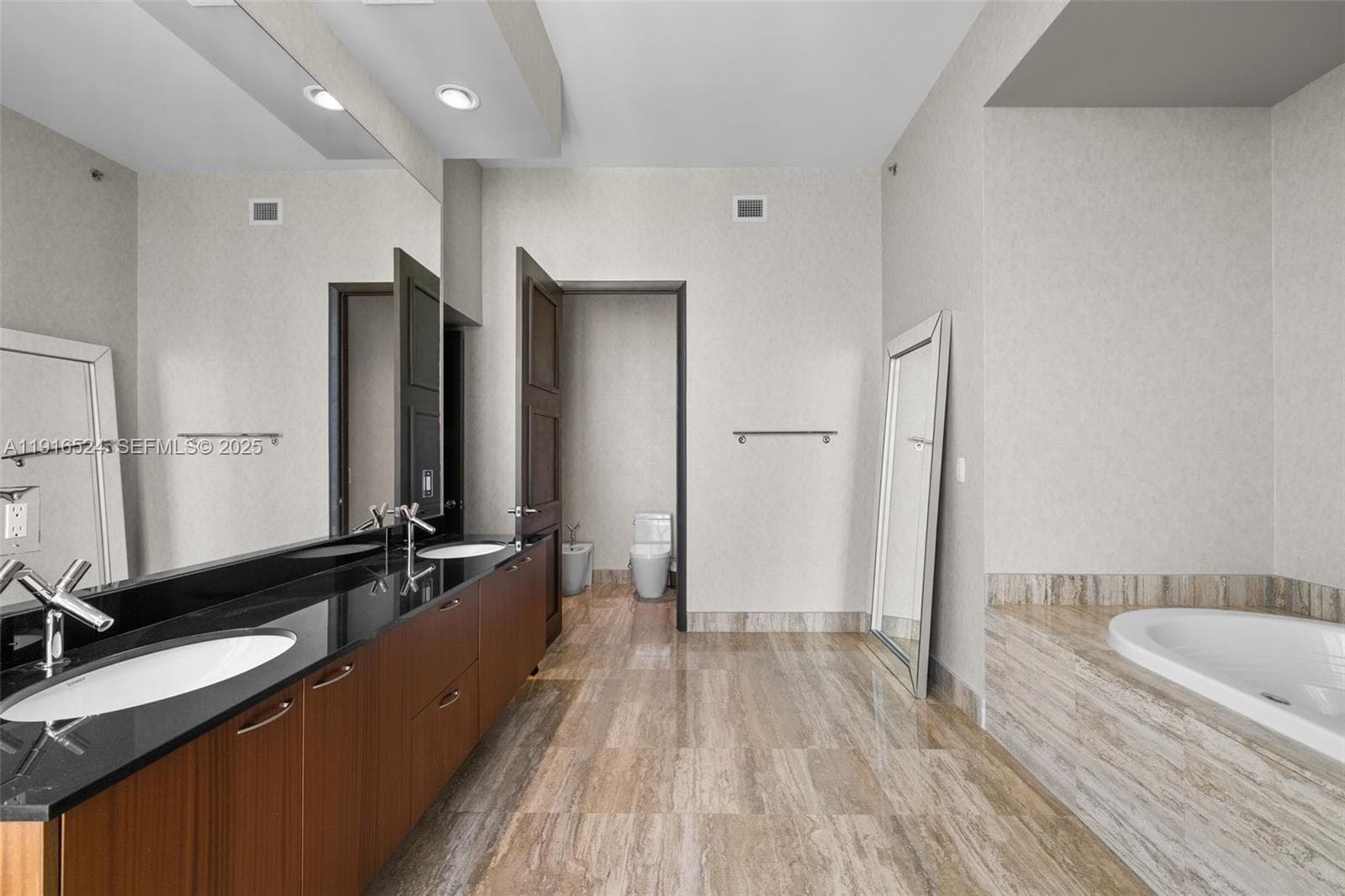 16001 Collins Ave 4001 photo 18