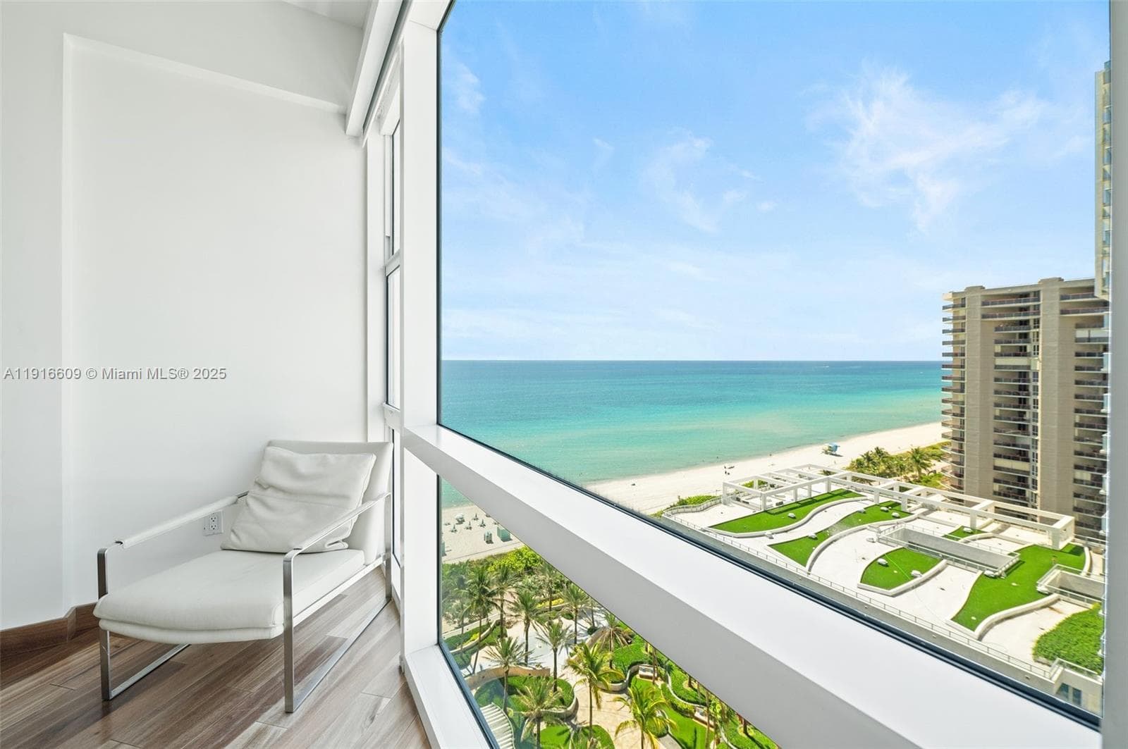 6801 Collins Ave PH06 photo 15