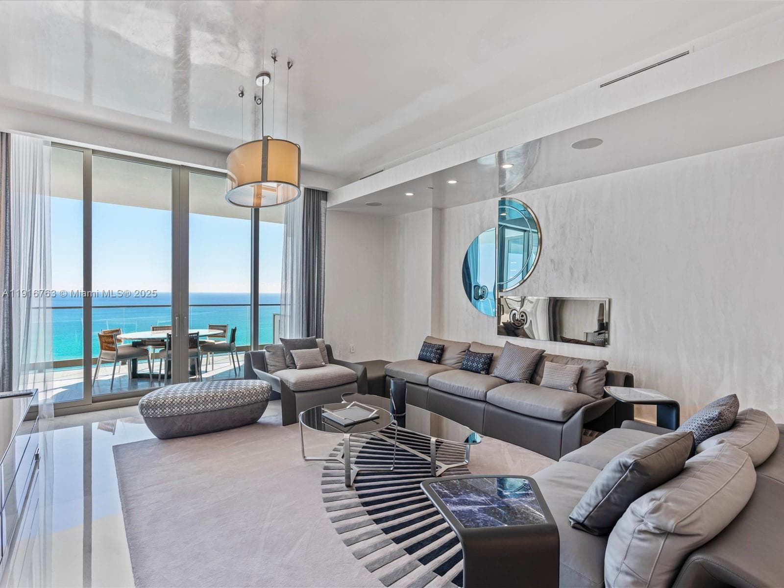 17901 Collins Ave 2