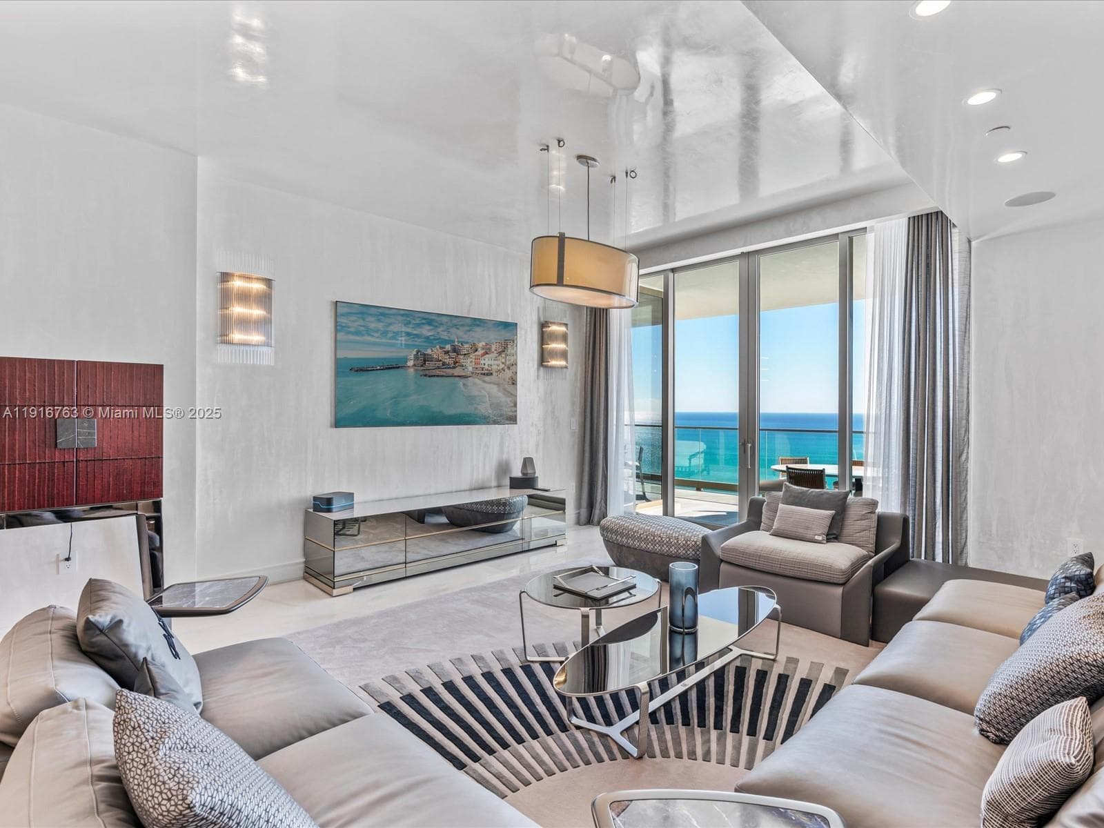 17901 Collins Ave 3