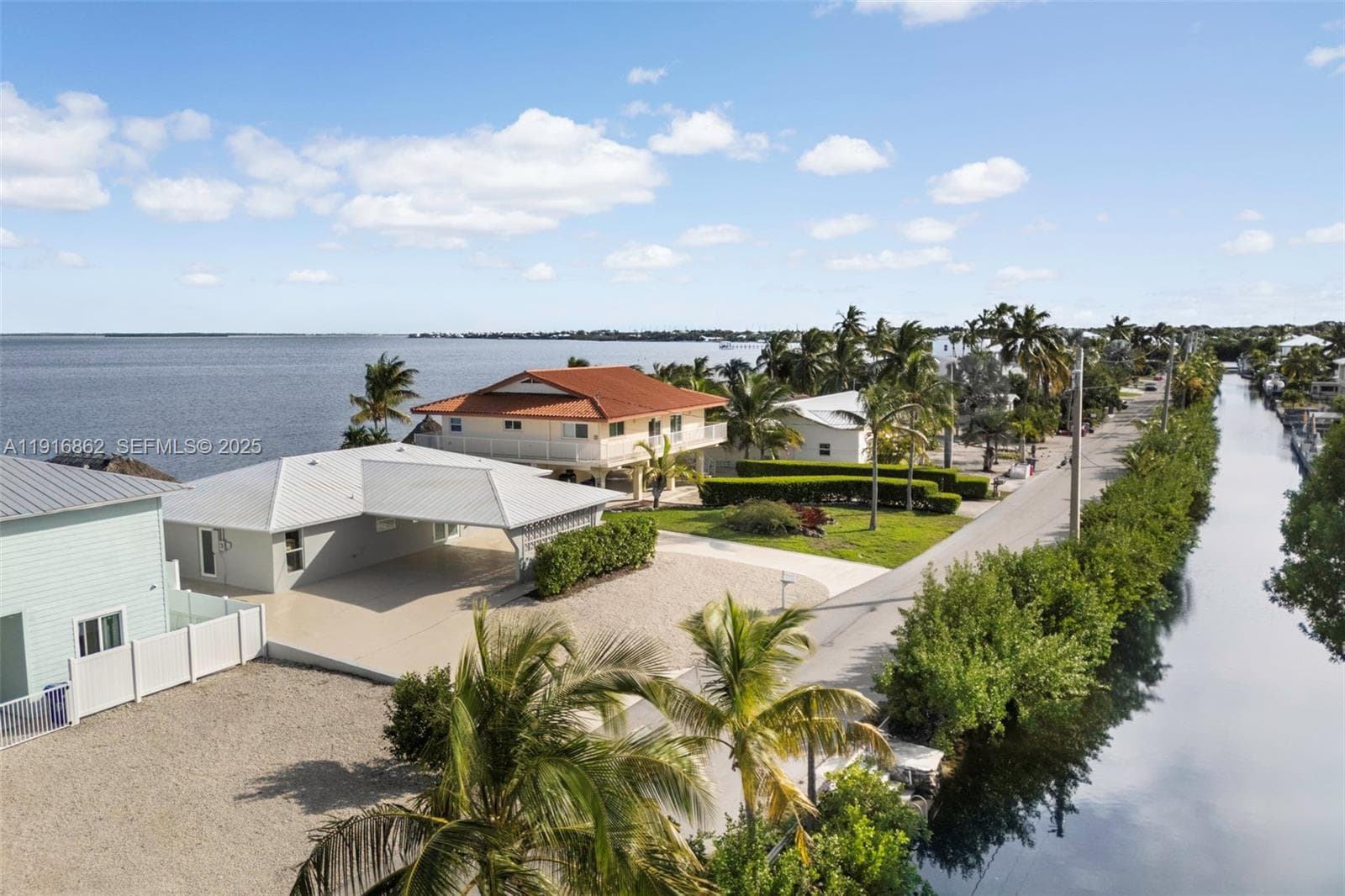 1733 Sunrise Dr 2