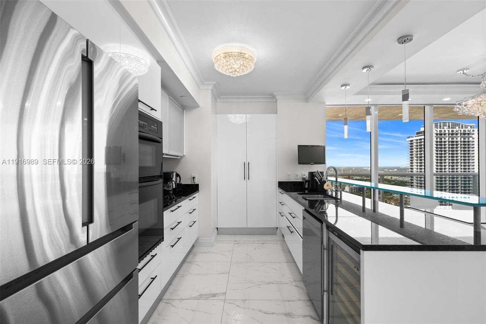 1830 Ocean Dr 3708 photo 13
