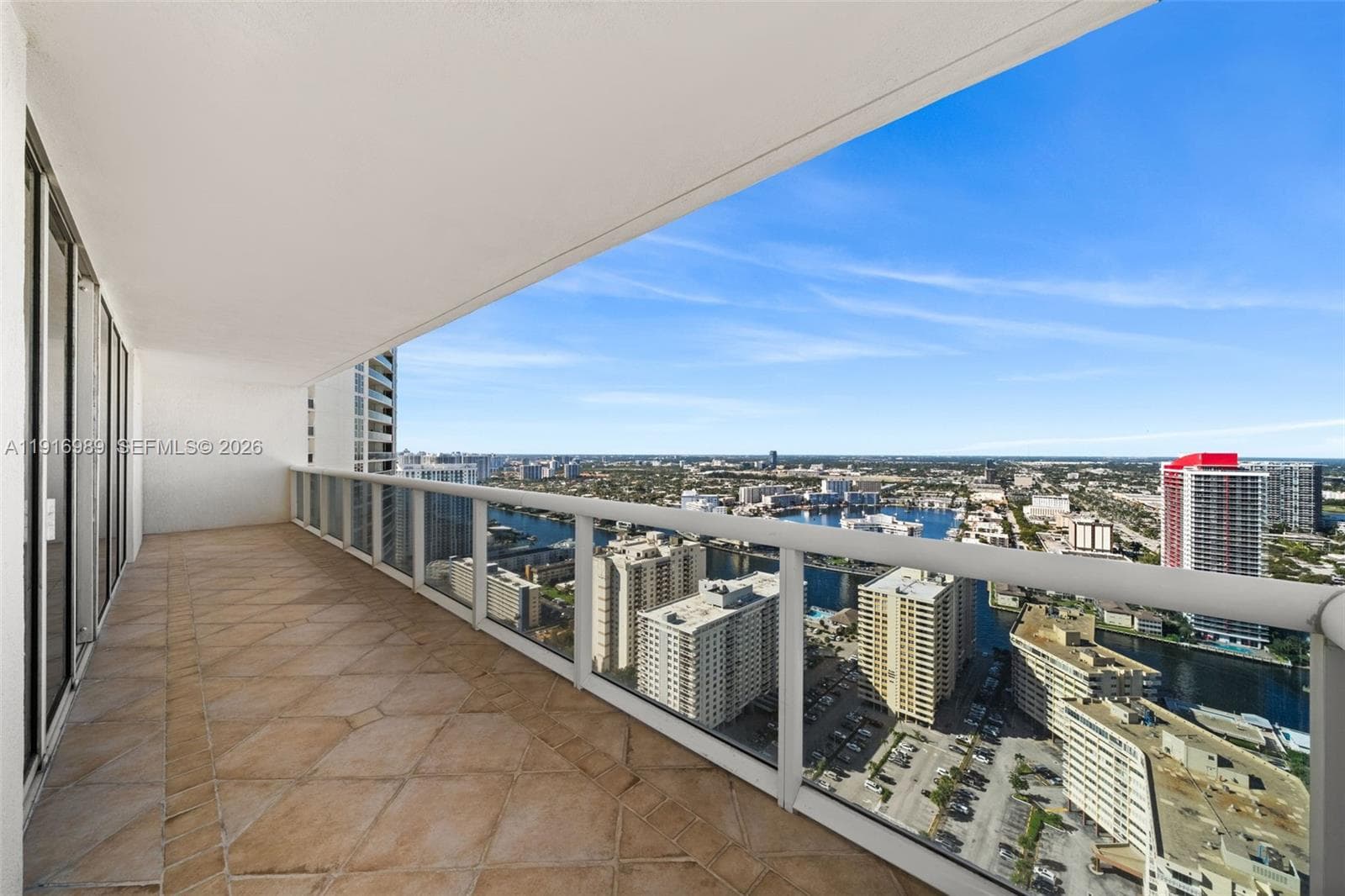 1830 Ocean Dr 3708 photo 9