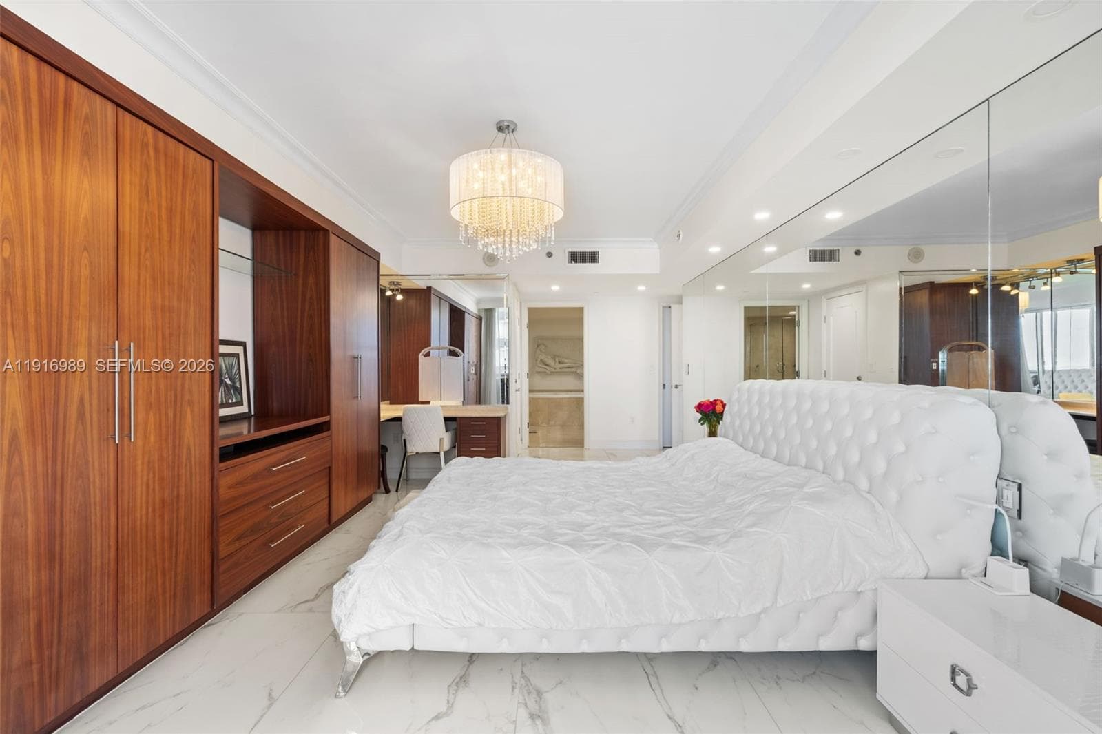 1830 Ocean Dr 3708 photo 15