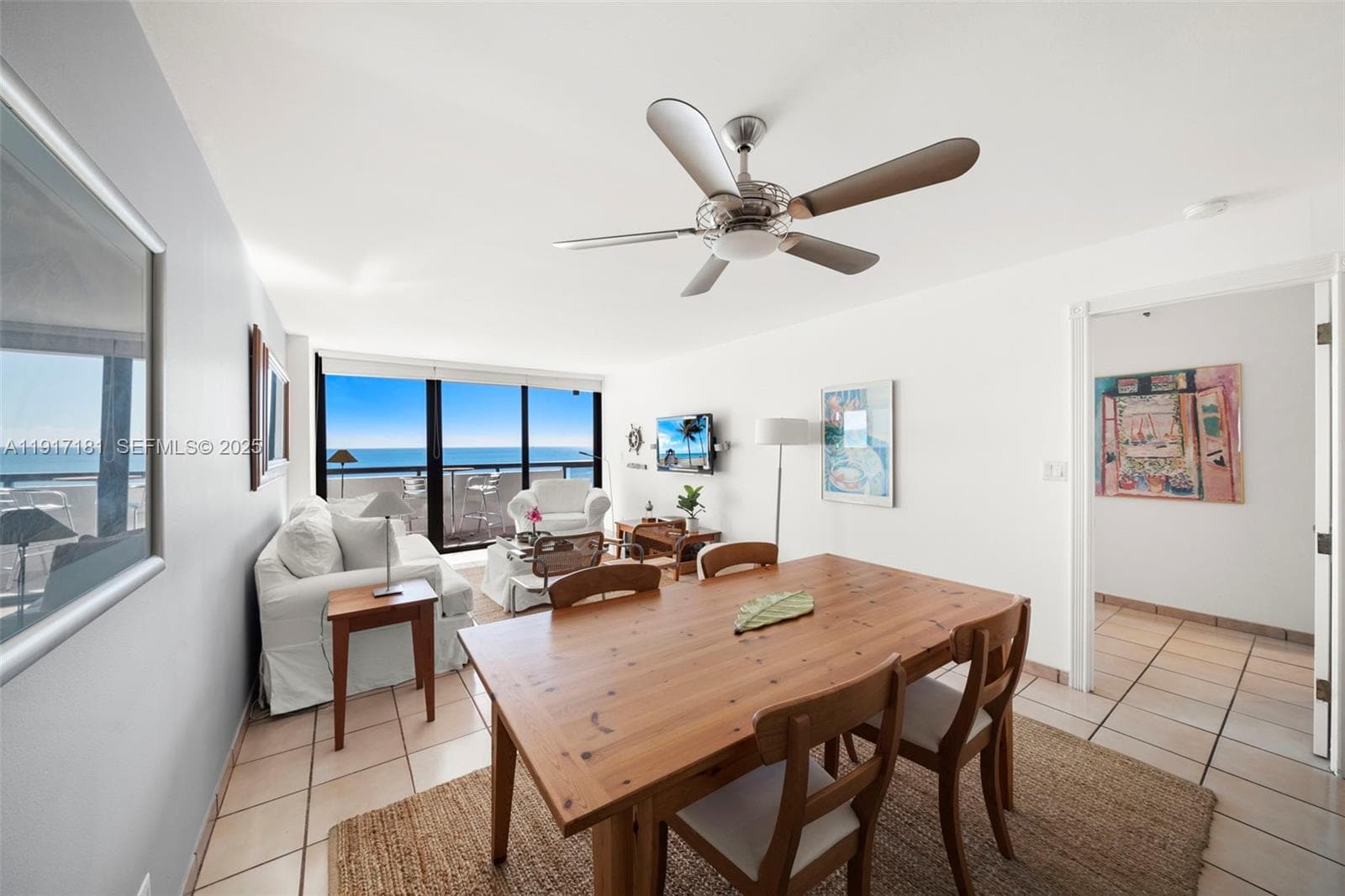 2555 Collins Ave 805 photo 3