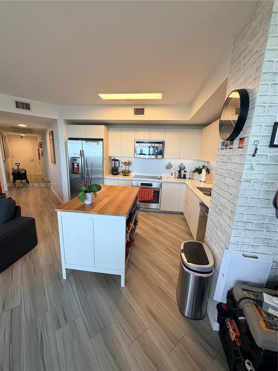 4250 Biscayne Blvd 902 photo 14