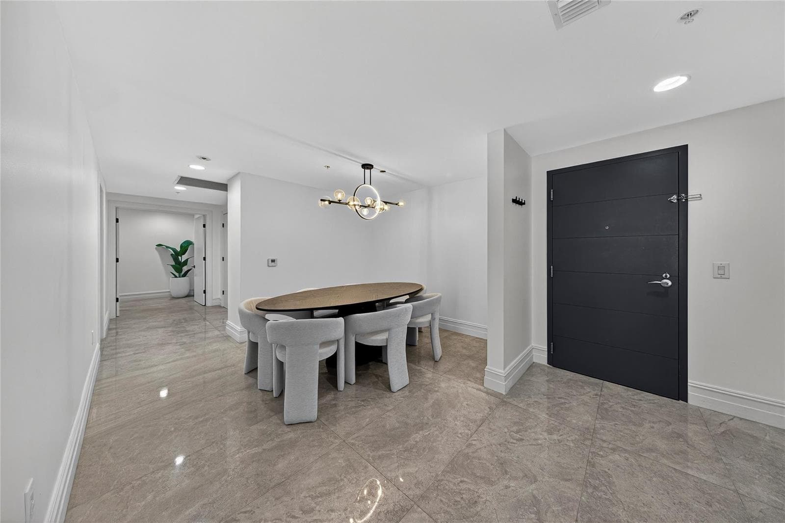 17301 Biscayne Boulevard #506 5