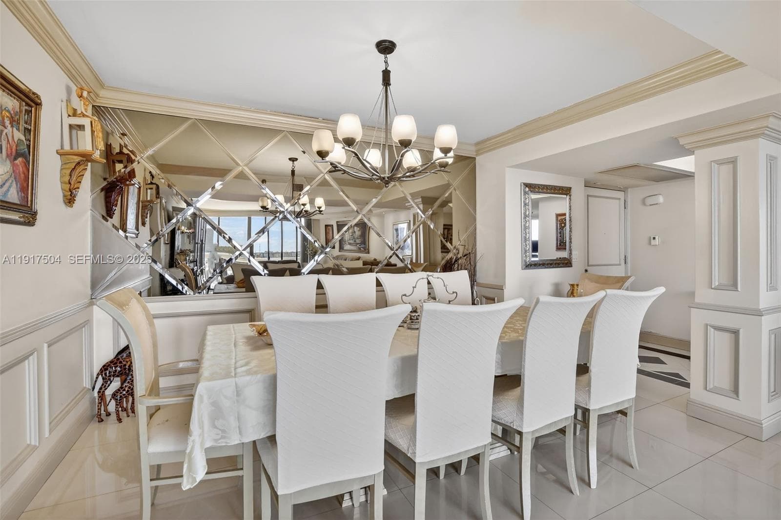 1000 Island Blvd 602 photo 14