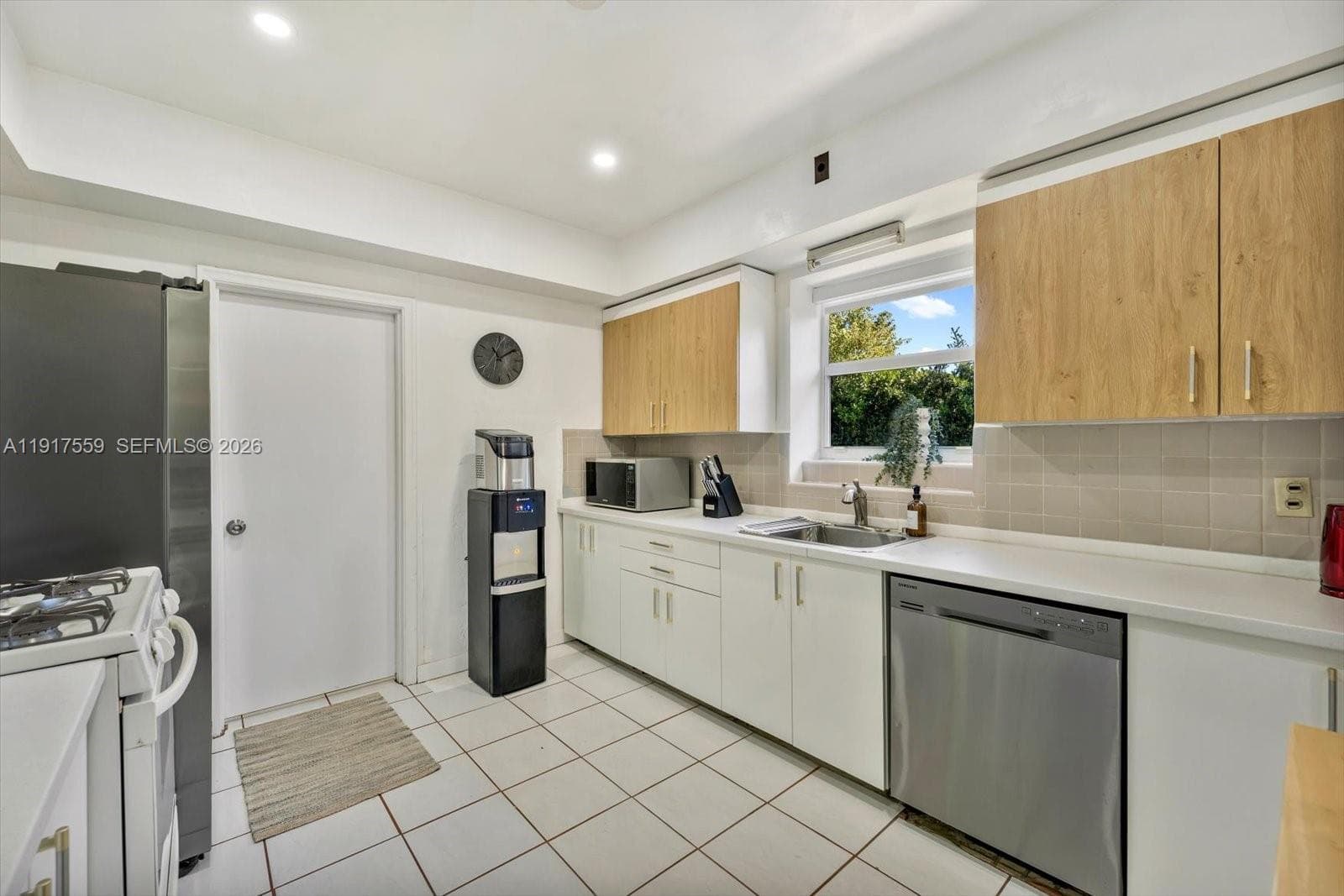 700 Shore Dr photo 17