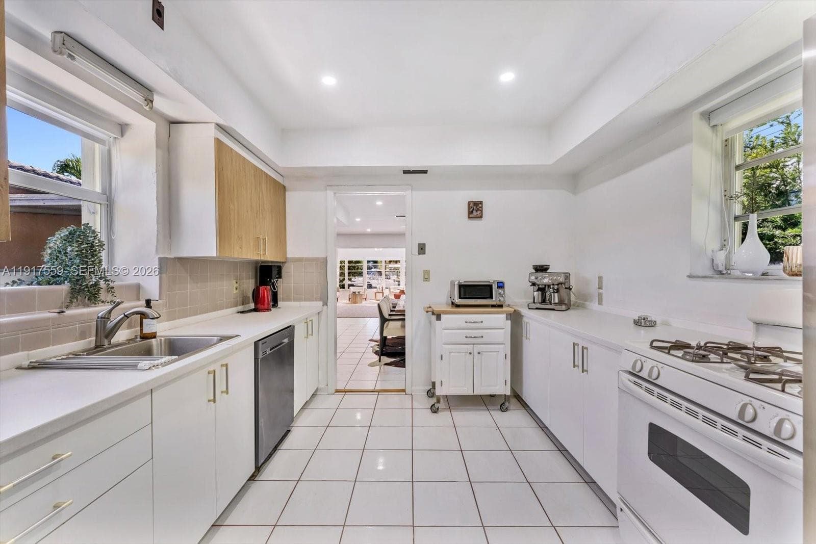 700 Shore Dr photo 18