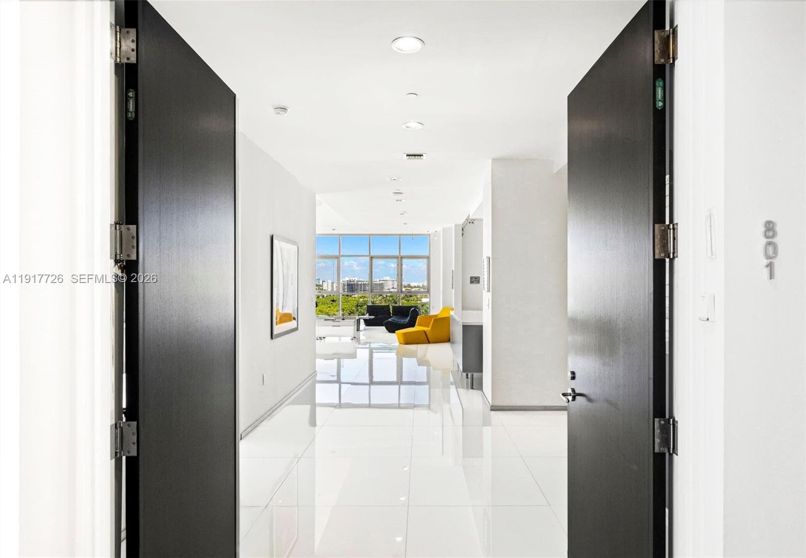 201 Aqua Ave 2
