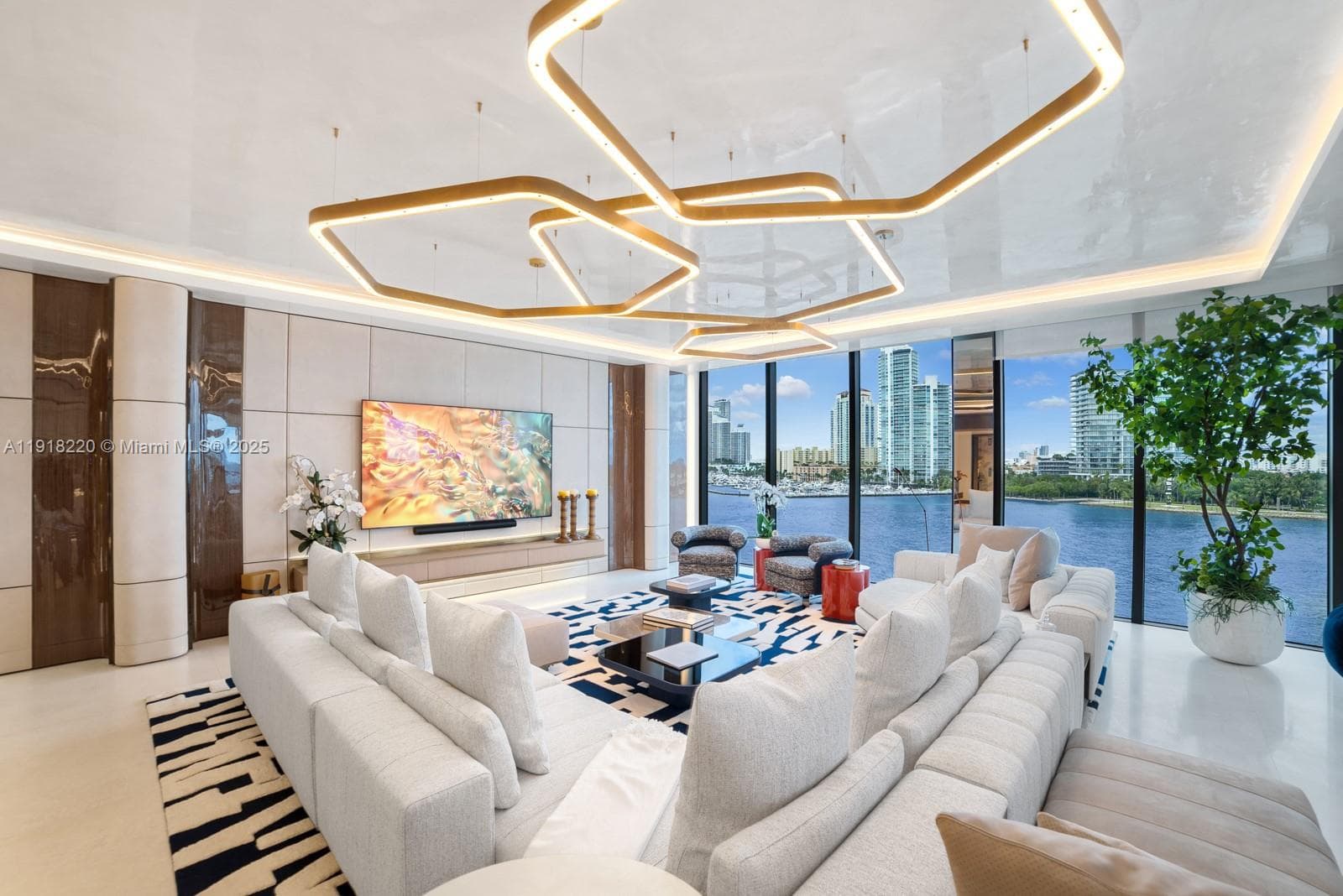 6800 Fisher Island Dr 4