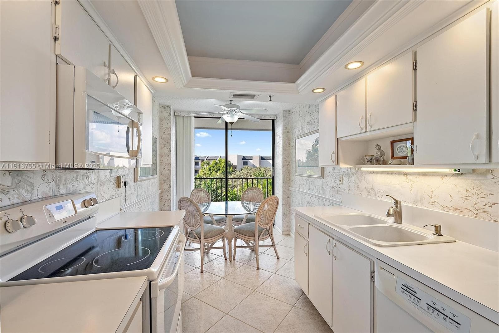 1300 Highway A1a 227 photo 8