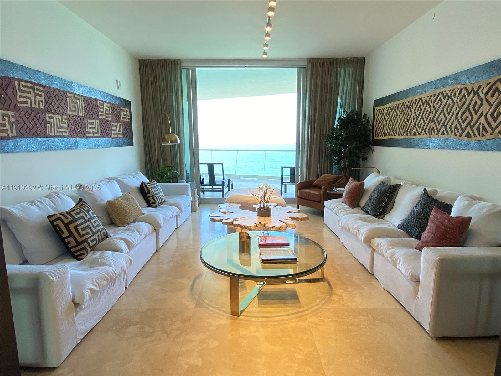 16901 Collins Ave 3