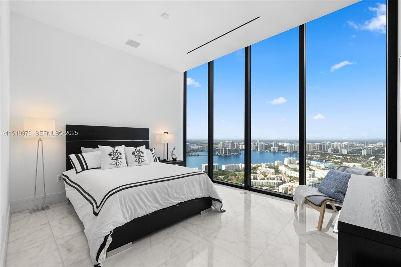 17141 Collins Ave 4002 photo 17