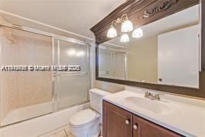 2025 164th St 904 photo 16