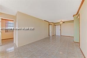 2025 164th St 904 photo 7