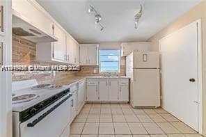 2025 164th St 904 photo 10