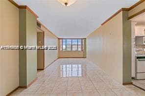 2025 164th St 904 photo 11